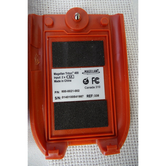 Magellan Triton 400 Adventure Pack Handheld GPS Receiver - Picture 4 of 5